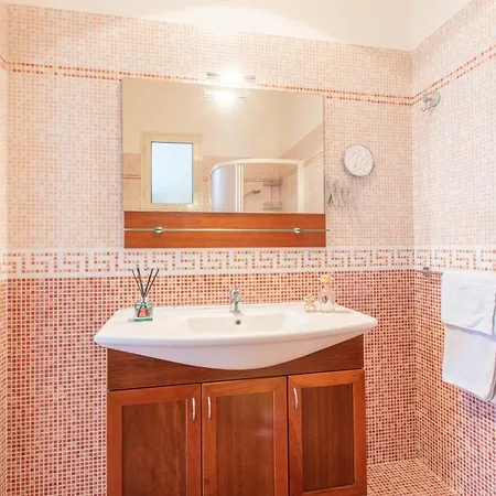 Casa Ginevra A 50mt Dal Mare Holiday home