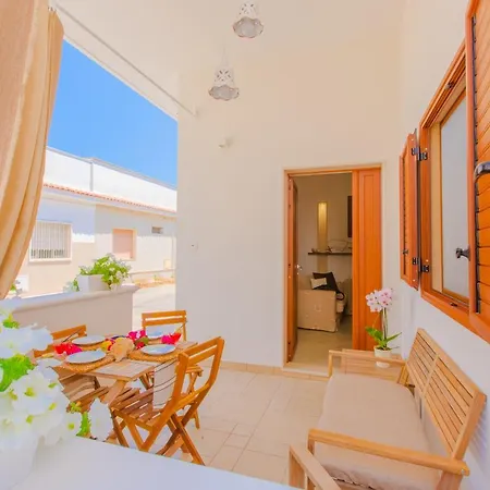 Casa Ginevra A 50mt Dal Mare *